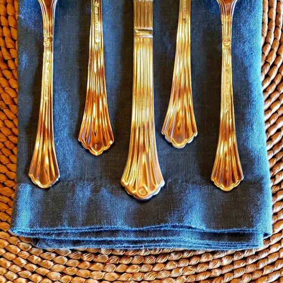 ESTIA GOURMET Dorian SS 5 Piece Place Setting Discontinued Pattern - NWT - Picture 2 of 14